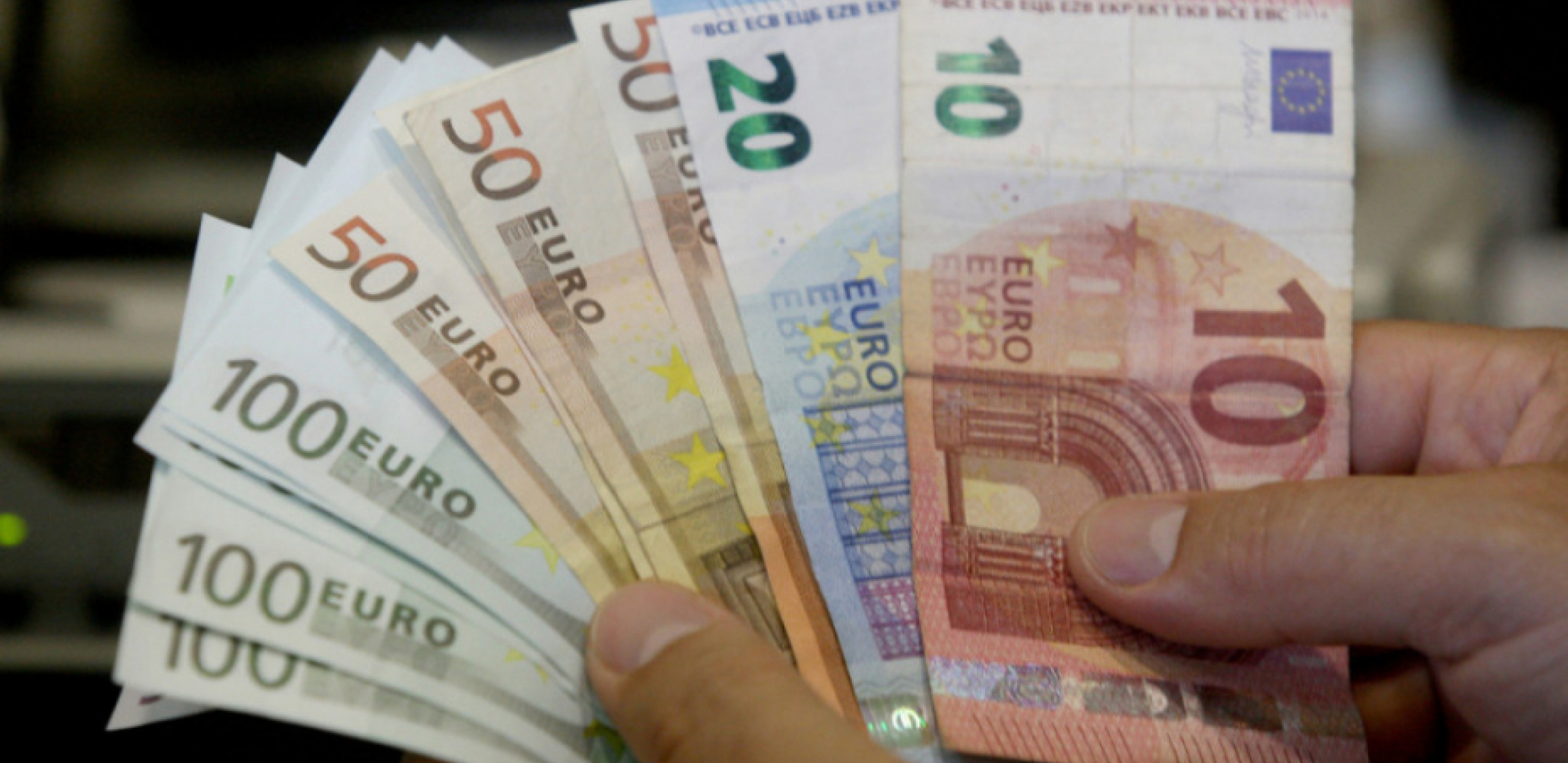 KINESKI MESEČNI HOROSKOP ZA FEBRUAR Neverovatan uspeh i neočekivan priliv novca čeka 4 znaka, a evo ko će se obogatiti kroz igre na sreću