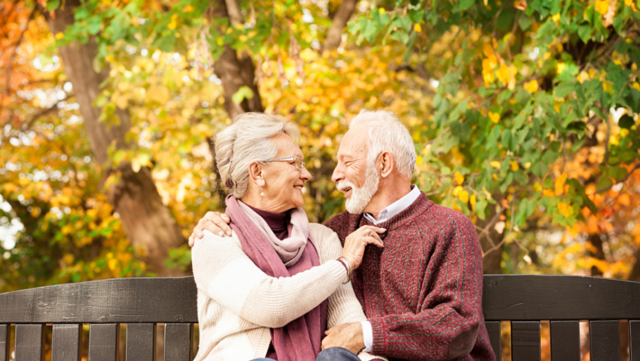 ODGOVOR NA VEČNO PITANJE: Zašto žene žive duže od muškaraca?