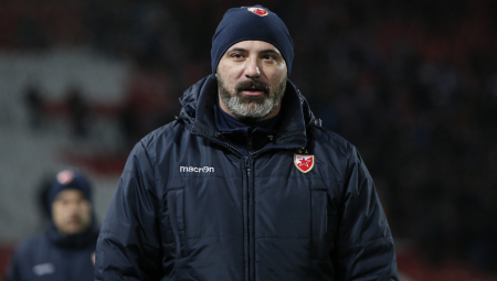 BURNO NA "MARAKANI" Sukobili se Stanković i Borjan, evo šta se desilo u svlačionici Zvezde!