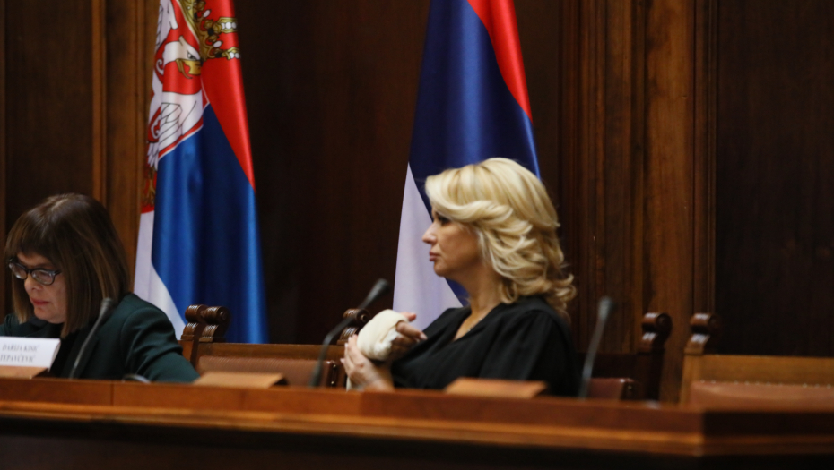 JEDNORUKA DARIJA Ministarka na velikom udaru, prvi put potresno govorila i o svom poreklu