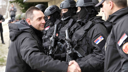 SRPSKI NAROD IMA NA KOGA DA RAČUNA Ministar Vulin na zajedničkoj obuci Žandarmerije Srbije i antiterorističke jedinice Republike Srpske