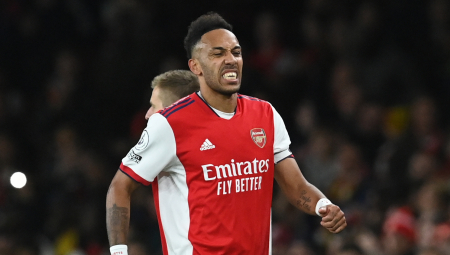 PROKLJUČALO U LONDONU! Obamejang ostao bez kapitenske trake Arsenala, a razlog je bizaran!