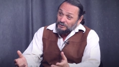 ISTORIČAR DAMJANOVIĆ ŠOKIRAO SRBIJU: Posle slučaja u "Slagalici", lingvista objasnio: "Ovakvo akcentovanje nam se nameće! Tako je neko odlučio!" (VIDEO)