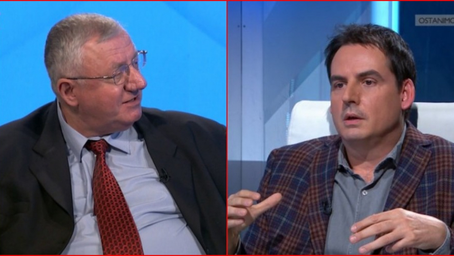 ŠEŠELJ UNIŠTIO VODITELJA ZBOG ULIZIVANJA HRVATIMA Zoran Kesić - kmetska duša na kolenima pred neprijateljima srpskog naroda