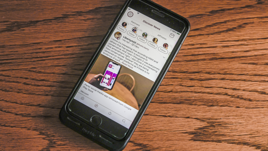 Australijanac mislima napisao poruku na društvenim mrežama preko implanta u mozgu (VIDEO)