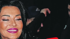 PRAVILE HAOS NA SNIMANJU Zlata dohvatila rakiju, a onda skočila i Goca! Ovako su se pevačice ponašale na snimanju popularne emisije