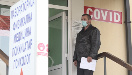 STIGLA PRVA ISTRAŽIVANJA O NOVOM SOJU KORONAVIRUSA Evo koliko je opasan i da li su maske i vakcine opet aktuelne
