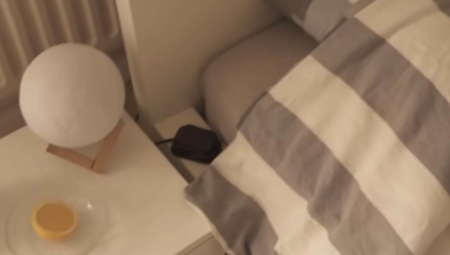 ZVUČI LUDO ALI MNOGI SE KUNU DA RADI  Presecite  limun i stavite pored kreveta, ujutro vas čeka čudo