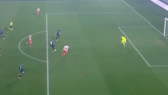 "NAJLUĐE" POLUVREME U SUPER LIGI Četiri gola na severu zemlje, Zvezda dva puta gubila (VIDEO)