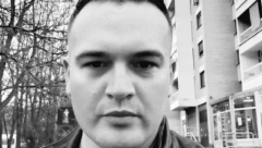 KO JE PEVAČ ČIJE TELO SU PRONAŠLI U HOTELSKOJ SOBI Takmičio se u poznatom šou programu, a njegova poslednja objava kida dušu!