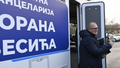 VESIĆEVA POKRETNA KANCELARIJA STIŽE DO SVIH GRAĐANA Danas obavljen razgovor o budućem razvoju ovog mesta (VIDEO)