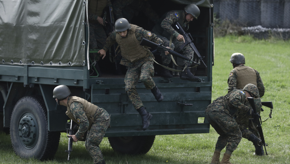 JAČAJU ISTOČNO KRILO: NATO gomila trupe u Rumuniji i Bugarskoj?