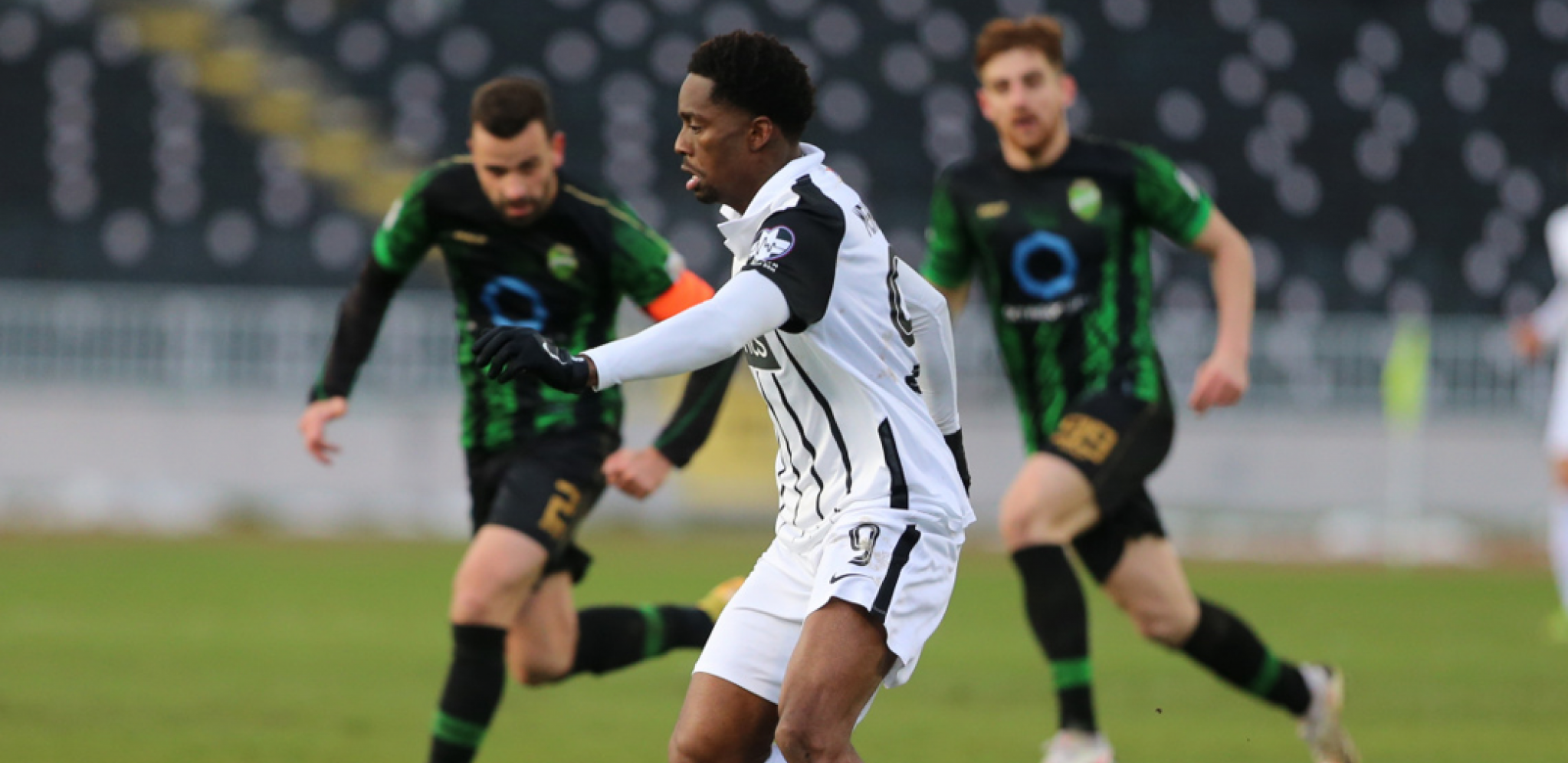 MENIG ZA SLAVLJE PARTIZANA! Crno-beli uz mnogo muke srušili Kolubaru i pobegli Zvezdi na +5!