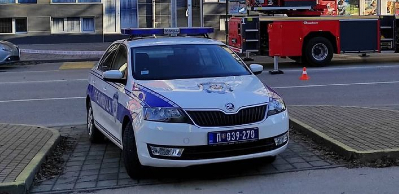 DRAMA U NOVOM SADU Devojka nađena bez svesti na krevetu