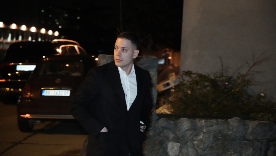 NEĆETE VEROVATI KO JE NOVA DEVOJKA BOGDANA SREJOVIĆA: Svi su mislili da je Jovana Ljubisavljević, tek da vidite PRAVU ISTINU! (FOTO)