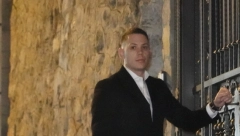 UHVAĆEN U DRUŠTVU ZGODNE CRNKE! Zajednička fotka uzburkala je javnost, a sada se oglasio Cecin dečko i objasnio u kakvom je odnosu sa njom! (FOTO)