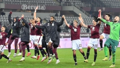 ČETIRI SRBINA NA TERENU U okršaju reprezentativaca radovali se Saša i Vanja (VIDEO)