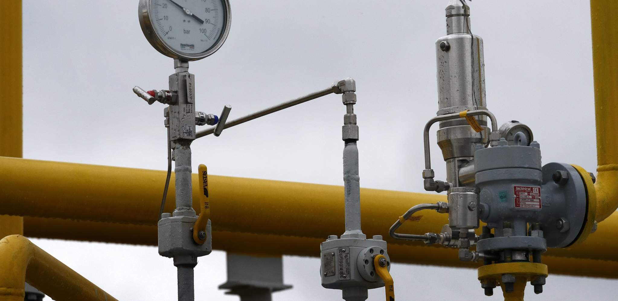 NAFTNI RAT RUSIJE I ZAPADA PREKO EVROPE I SRBIJE Energetski kolaps mogao bi da zahvati ceo svet