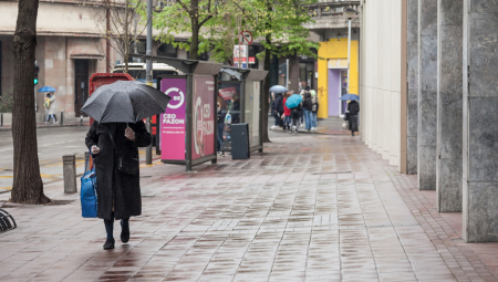 RHMZ IZDAO HITNO UPOZORENJE Ako ste stanovnik OVOG DELA Srbije, pripremite se, za sat vremena POČINJE KIŠA
