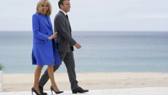 STRPLJIVA PROFESORKA SE PLAŠILA REAKCIJE SVOJE DECE Brižit Makron čekala 10 godina da se venča sa Emanuelom