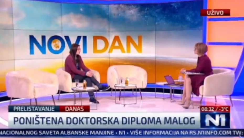 PRIMER ĐILASOVOG "NEZAVISNOG" NOVINARSTVA Novinarka lista "Danas": Opozicija mora nekako da pobedi, moramo blokirati saobraćaj