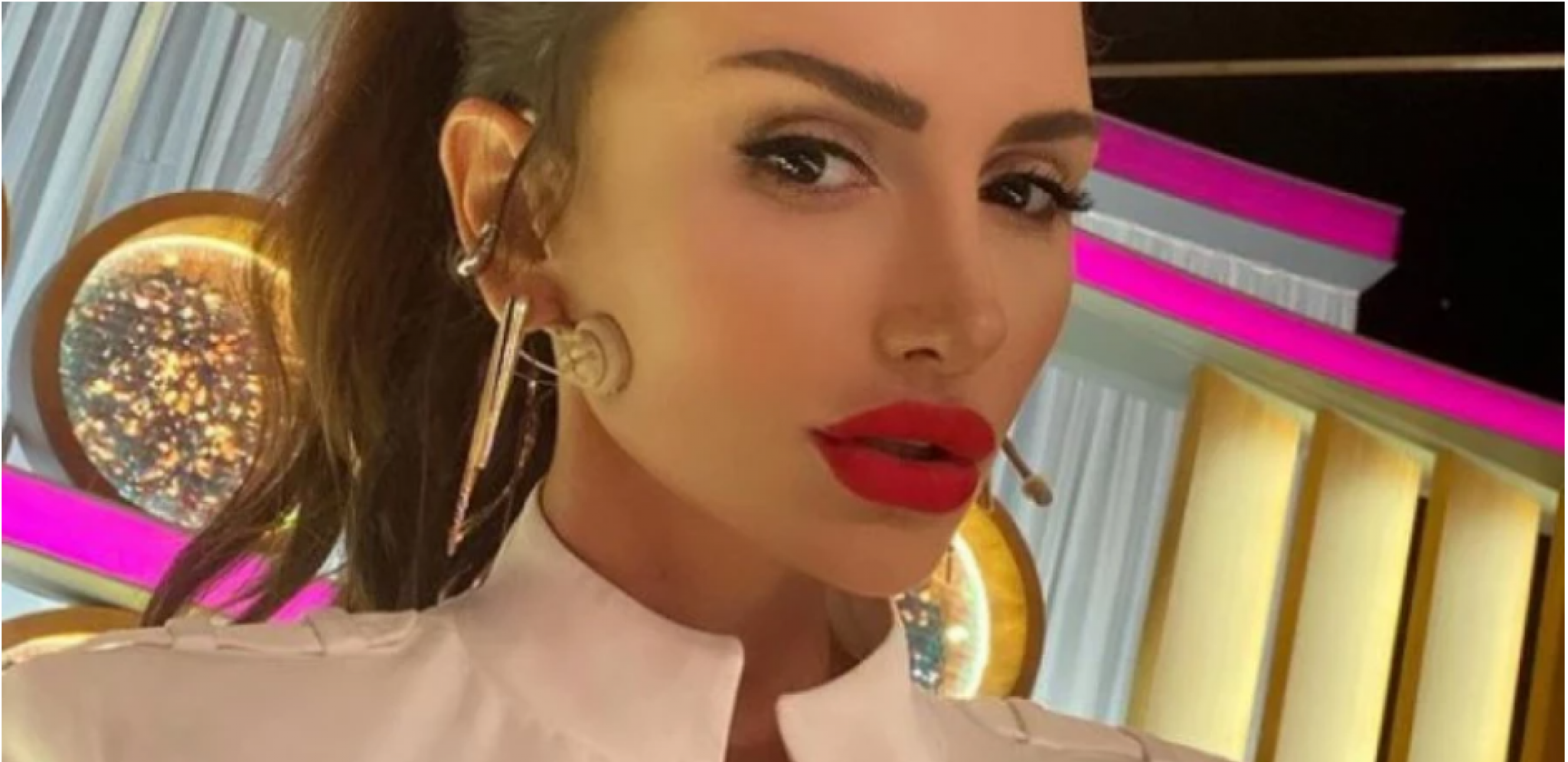 POTPUNO NOVI IZGLED Emina Jahović nije odolela popularnom trendu, pa sada izgleda ovako (FOTO)