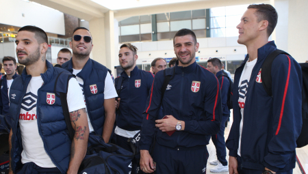 OGROMNO POJAČANJE NA PRAGU "MARAKANE" Italijani tvrde: Zvezda dovela bivšeg reprezentativca Srbije