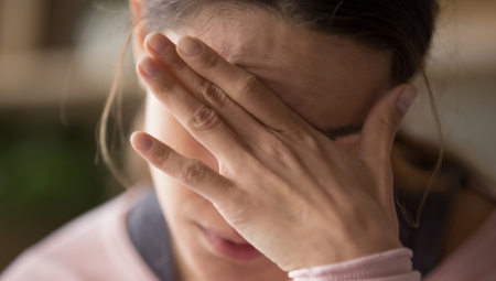 OVO SU SIMPTOMI DA STE PREŽIVELI TRAUMATIČAN DOGAĐAJ Institut "Batut" preporučuje šta u tom slučaju treba učiniti