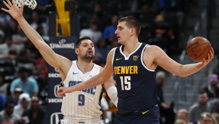 NIKAD MOĆNIJI SASTAV ZVEZDINE SKUPŠTINE! NBA zvezda, poznati glumci, Bajaga, Miloš Ninković... - svi su zajedno na Malom Kalemegdanu!