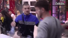 KARAMBOL U ZADRUZI! Gruja i Mihić zaratili zbog Mime, Stefan nasrnuo na nju, pljuštaće kazne?!