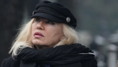 REAGOVALA JE POLICIJA Dok je bila na nastupu, Nadi Topčagić lopovi opljačkali stan i uzeli sve što su našli