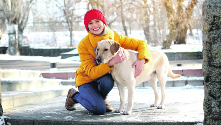I ONI SE SMRZAVAJU Period od decembra do marta najteži je za napuštene pse - hrane i vode na ulici ima malo, a svakodnevno im prete promrzline i bolesti