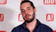 SREĆA ŠTO NEMA SEKIRU Žarko se prerušio u manekena iz Cecinog spota, Ražnatovićeva oduševljena (FOTO)