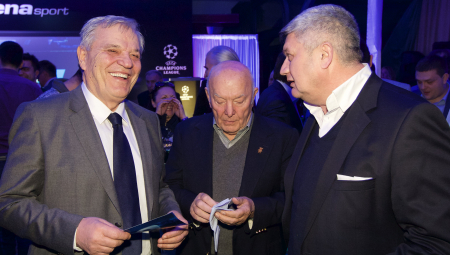 PRAVO NIOTKUDA! Pojavio se još jedan kandidat za predsedika FSS: Izlazim na izbore!