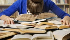 DA MU NAPLATE KAZNU BANKROTIRAO BI Posle 60 godina vratio knjigu u biblioteku