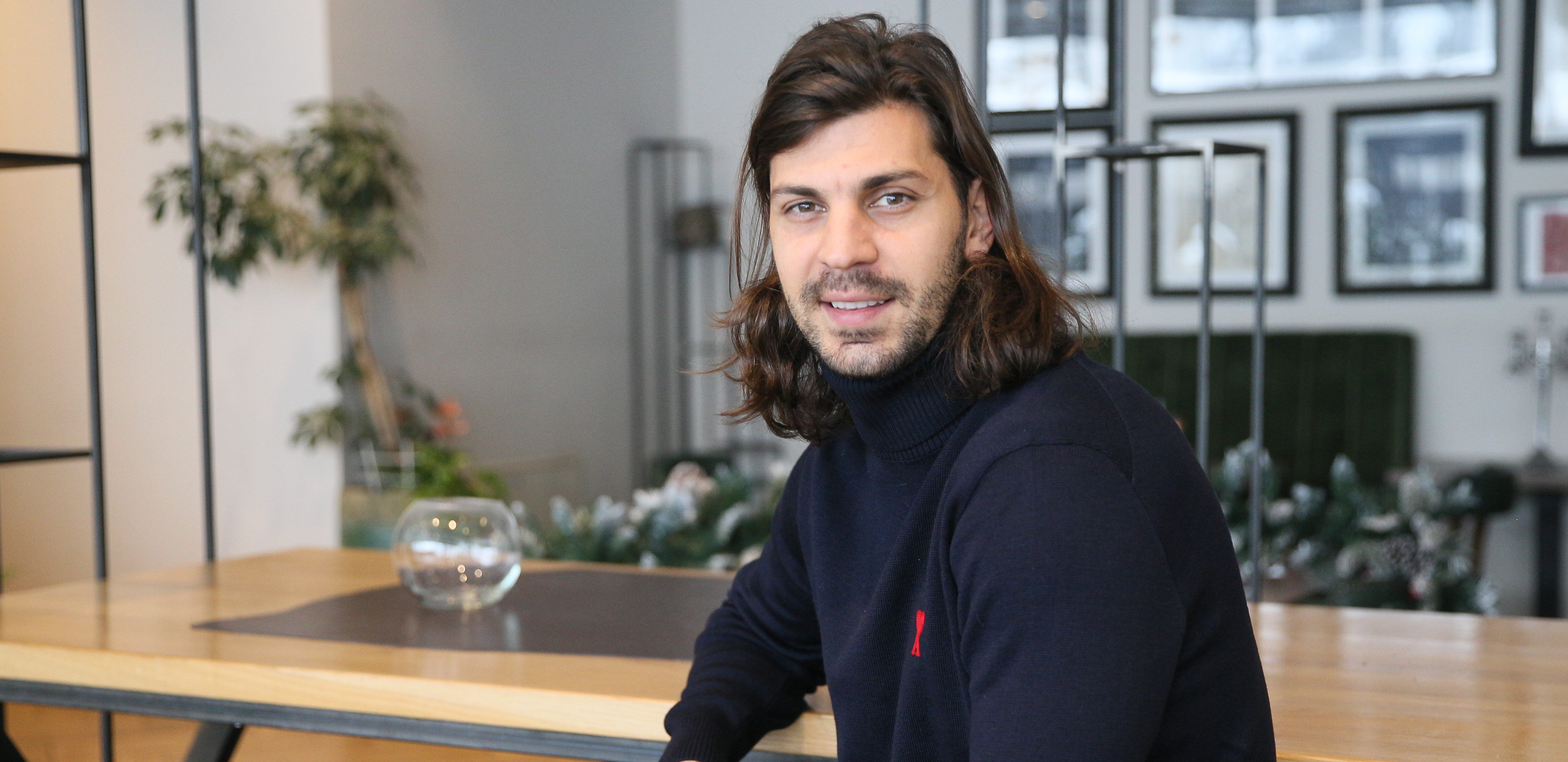 ZVEZDAŠI Aleksandar Dragović za Alo! o Marakani, tituli, Arnautoviću, navijačima, Zlativoju, a LEGENDARNI DEDA O UNUKU rođenom u godini Barija