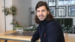 ZVEZDAŠI Aleksandar Dragović za Alo! o Marakani, tituli, Arnautoviću, navijačima, Zlativoju, a LEGENDARNI DEDA O UNUKU rođenom u godini Barija