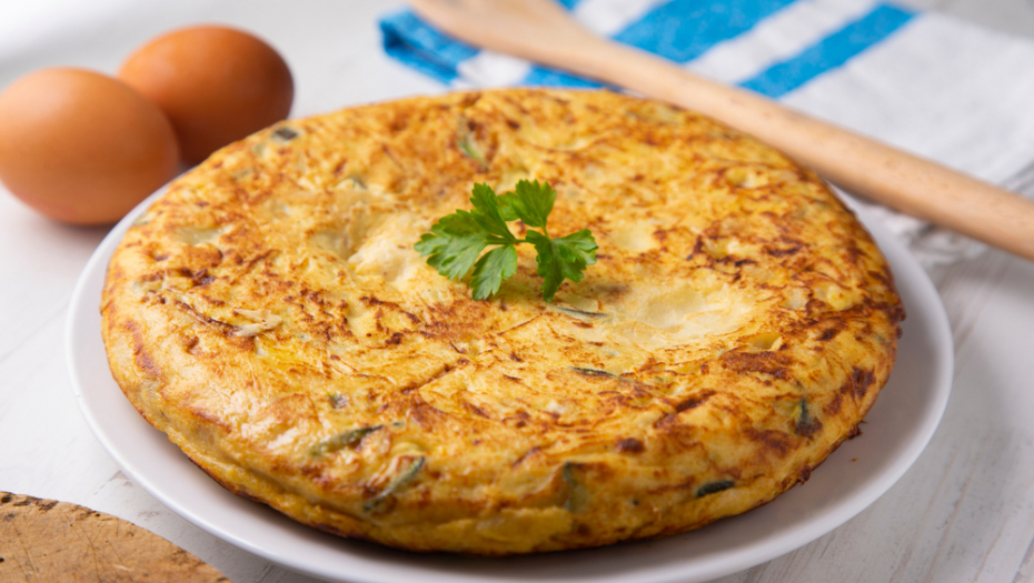 Malo drugačiji doručak: Recept za pečeni omlet