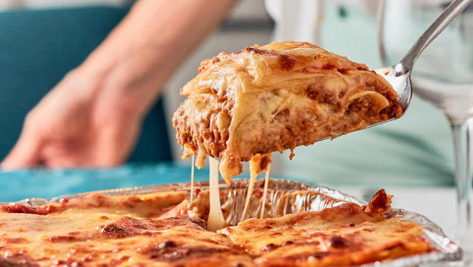 Ukus će vas oduševiti: Lazanje sa domaćim korama (RECEPT)