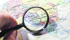 OBLAČNO SA INFLACIJOM I EKONOMSKOM KRIZOM Struka dala svoj sud: Politička prognoza za BiH za 2023. godinu