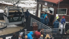 OGROMNE GUŽVE ISPRED ZLATIBORSKE ATRAKCIJE Na vožnju Gold Gondolom čeka se preko sat vremena (VIDEO)