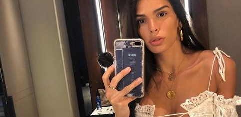 SVI ŽELJNO IŠČEKUJU NJENE VRUĆE FOTKE!  Supruga našeg fudbalera zaludela planetu, ne trudi se ništa da sakrije (FOTO GALERIJA)