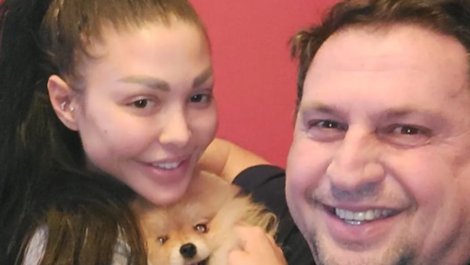 PRVA FOTOGRAFIJA NAKON DISKVALIFIKACIJE! Maja podbula i bez šminke, Taki je teši!