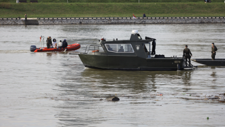 NOVI DETALJI POTRAGE ZA SPLIĆANINOM Kome pripadaju pronađene pertle i pikavac?