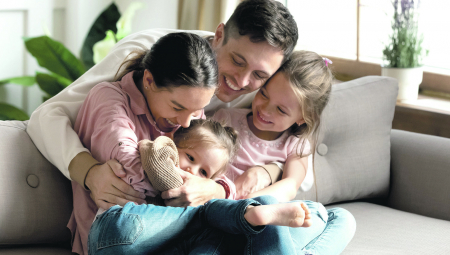 STIGLA FANTASTIČNA VEST Ova grupa roditelja ima razlog za slavlje