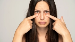 Saveti zlata vredni: Uradite ovo i zamaskirajte i oporavite umornu kožu lica nakon slavlja