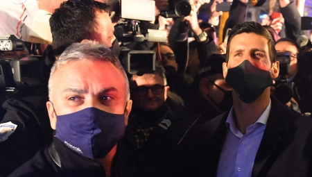 NOVAK ĐOKOVIĆ U ZAROBLJENIŠTVU Njegov otac Srđan očajan: Sina mi drže, ako ga ne puste…