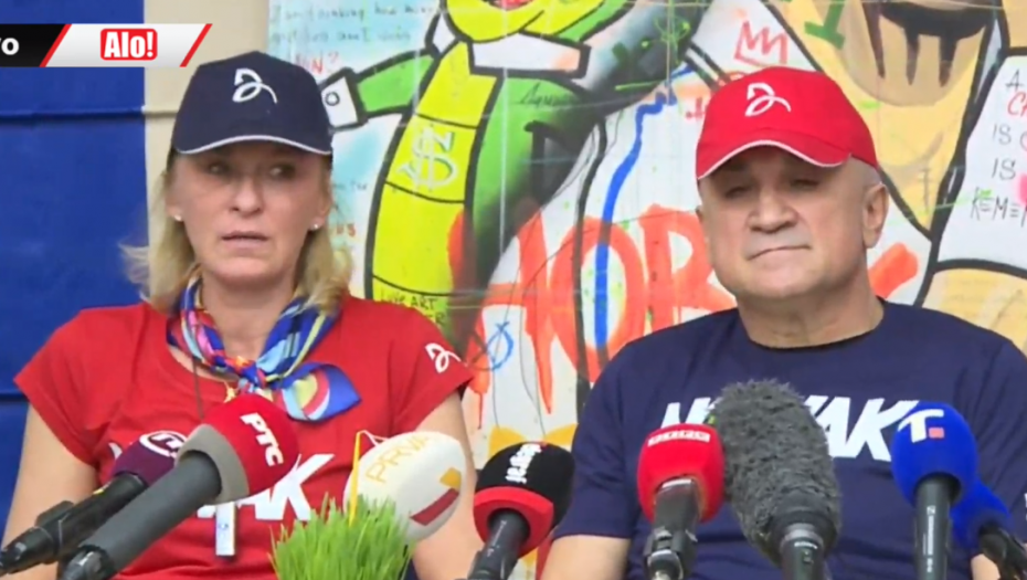 NIJE MOGAO DA SPAVA! Dijana otkrila kroz kakav pakao Novak prolazi u prljavom hotelu!