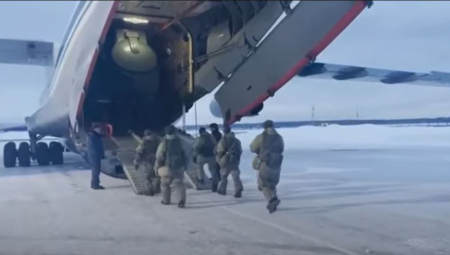 PUTIN SPREMA PAKAO TERORISTIMA U KAZAHSTANU Ruski avioni neprestano sleću u Alma Atu (VIDEO)