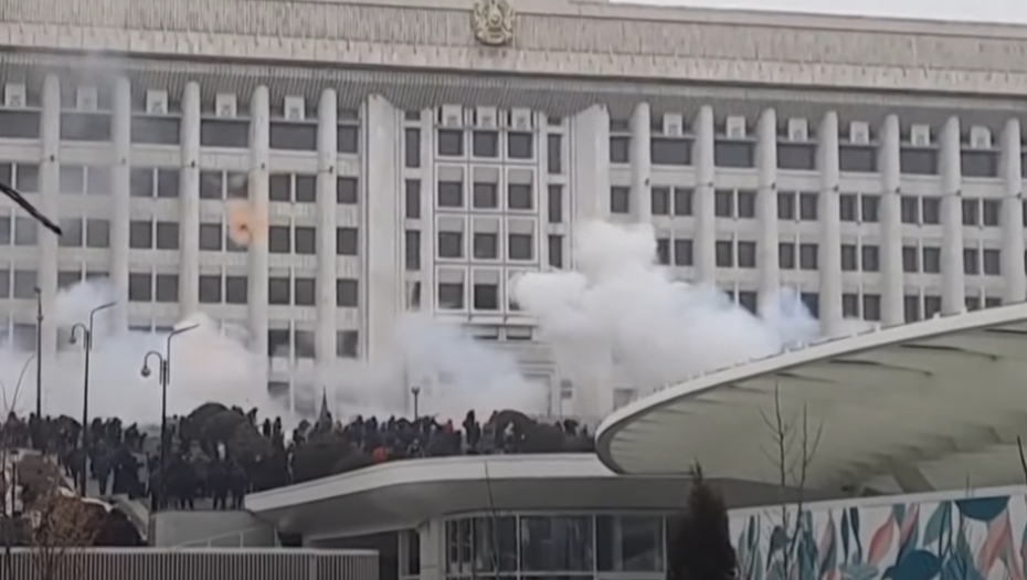 PROGLAŠEN NACIONALNI DAN ŽALOSTI U KAZAHSTANU: Tokajev održao sednicu operativnog štaba